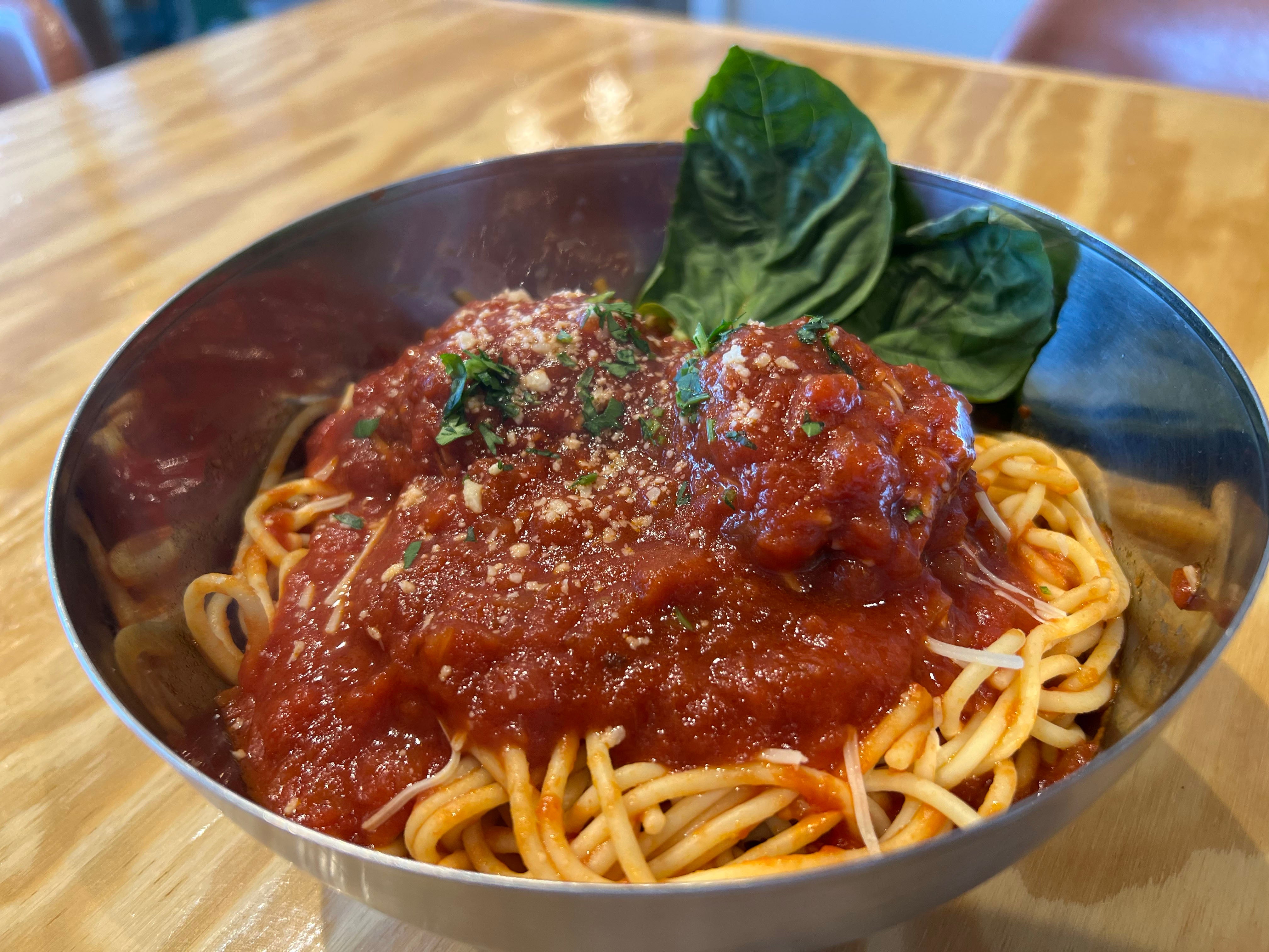 Spaghetti & Meatballs